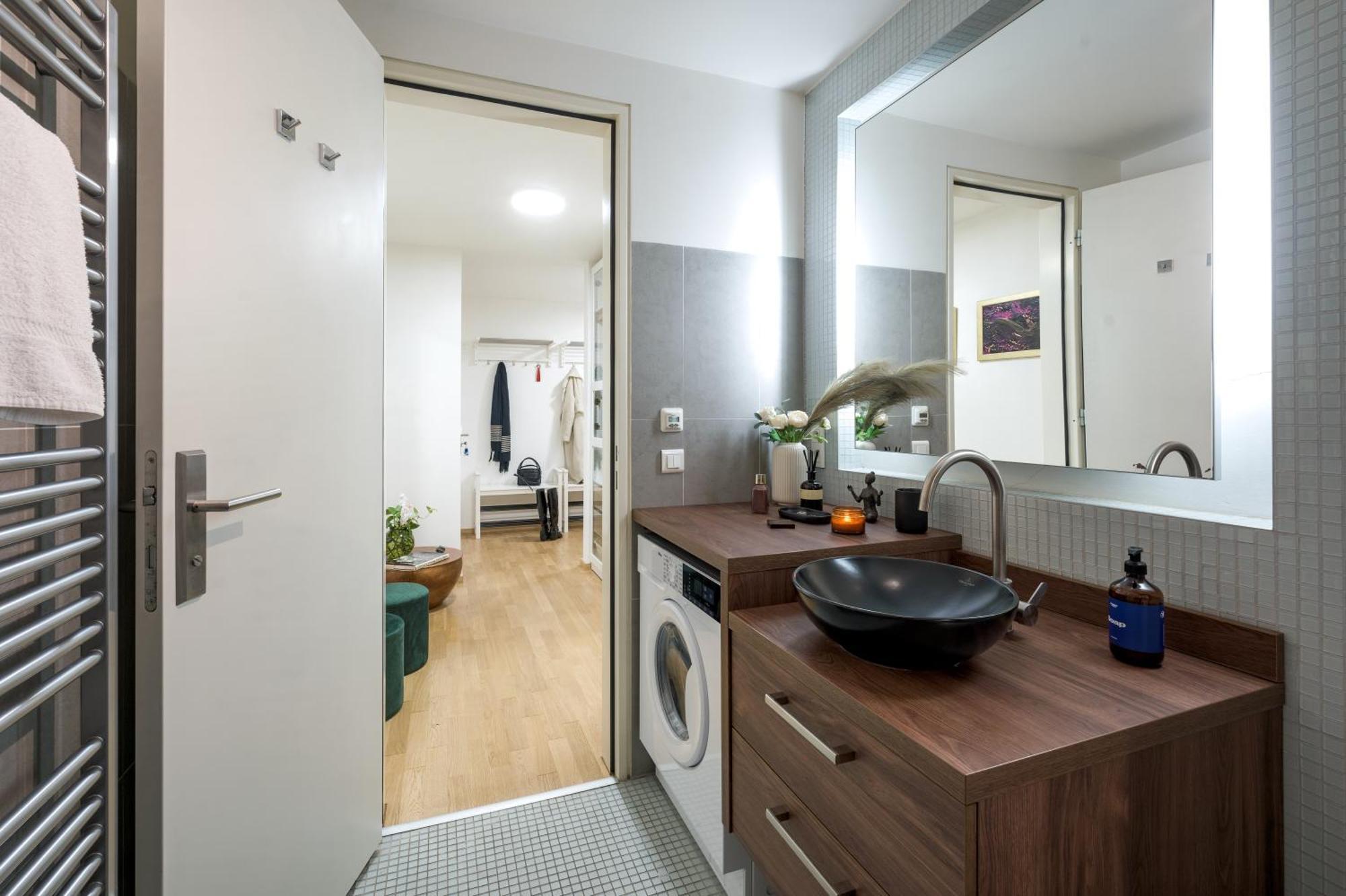 Days - Ac - Garage - Terrace - 2bdr * Prague