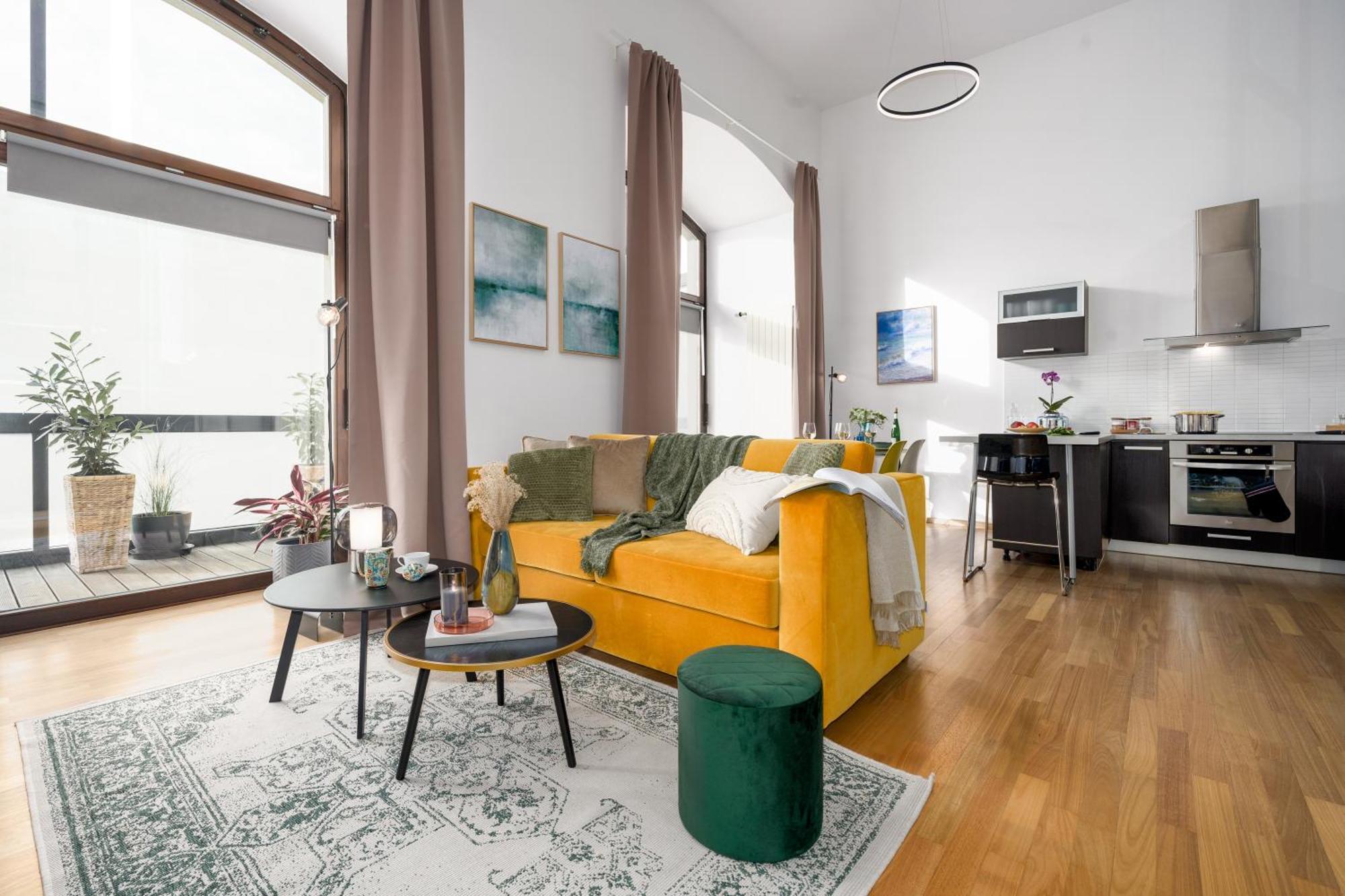 Days - Ac - Garage - Terrace - 2bdr Apartment Prague